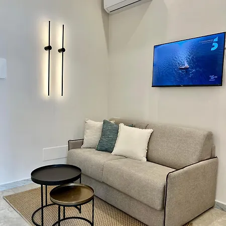 Guest house Elegant